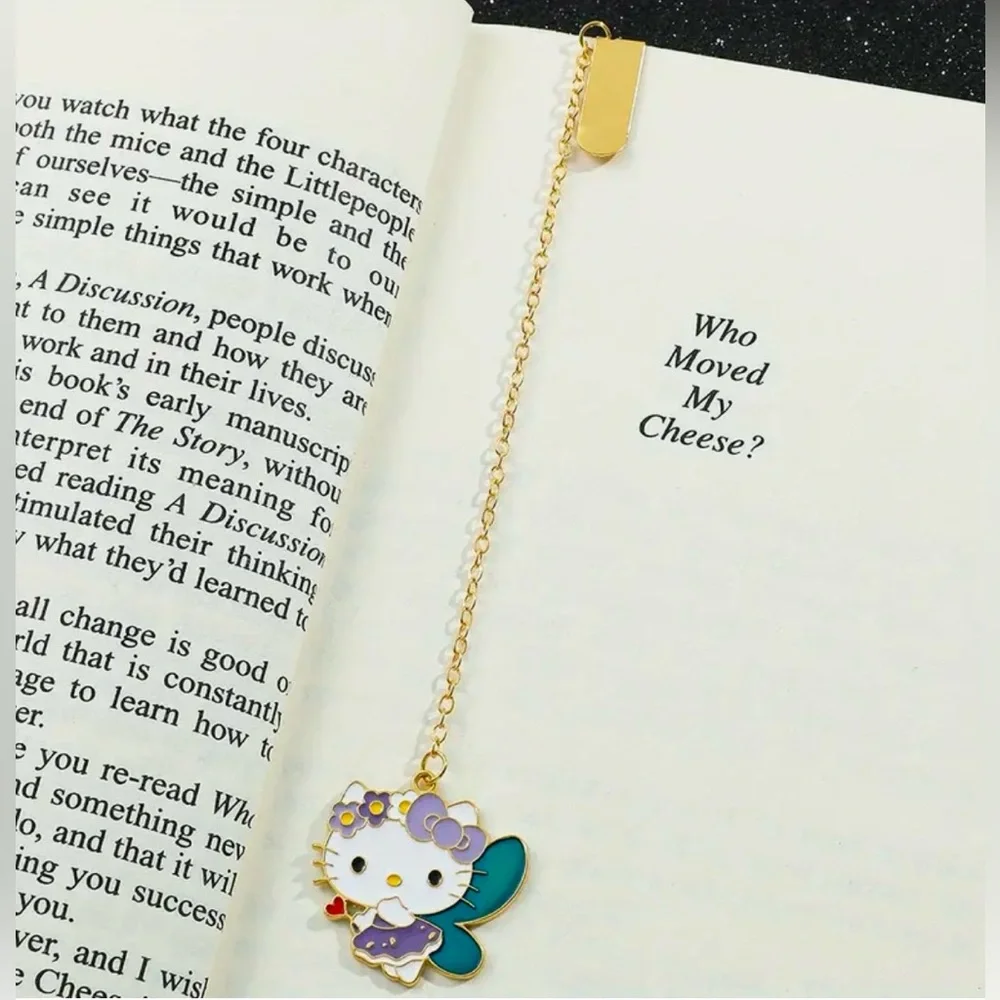 Brand New Adorable Sanrio Hello Kitty Metal Bookmark Charm